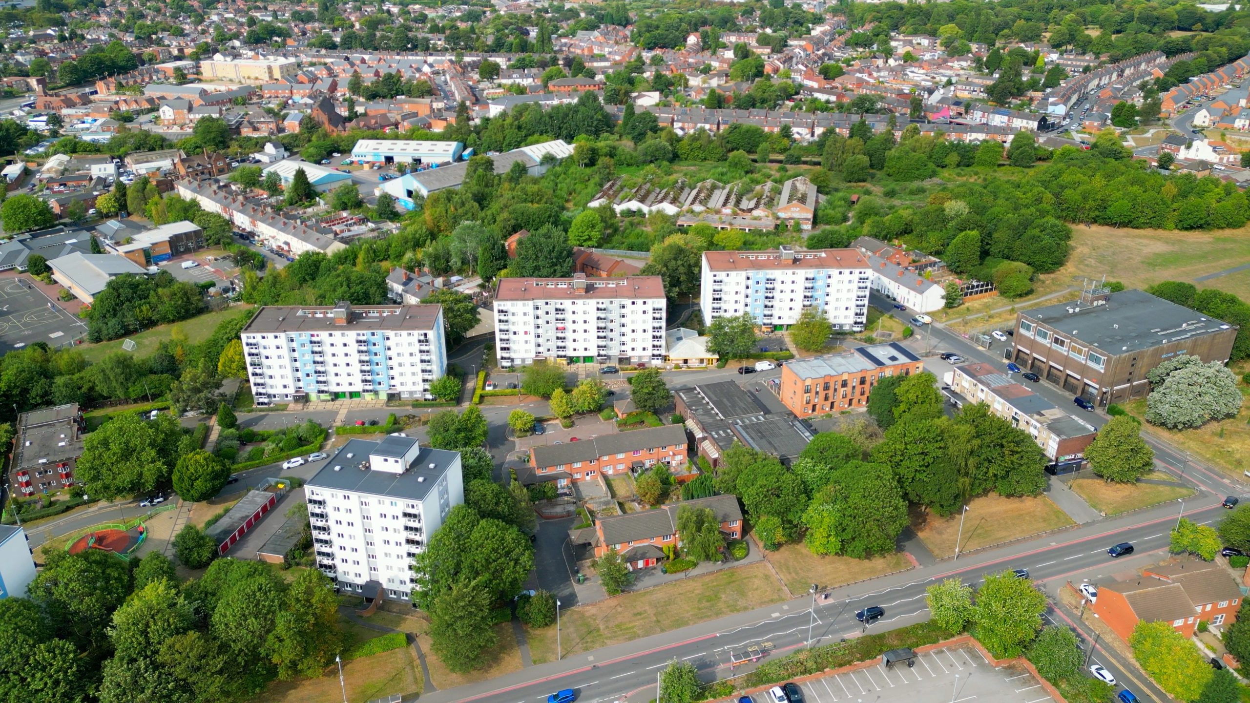 Drainpipe Upgrade by Rope Access – Walsall Residential Block